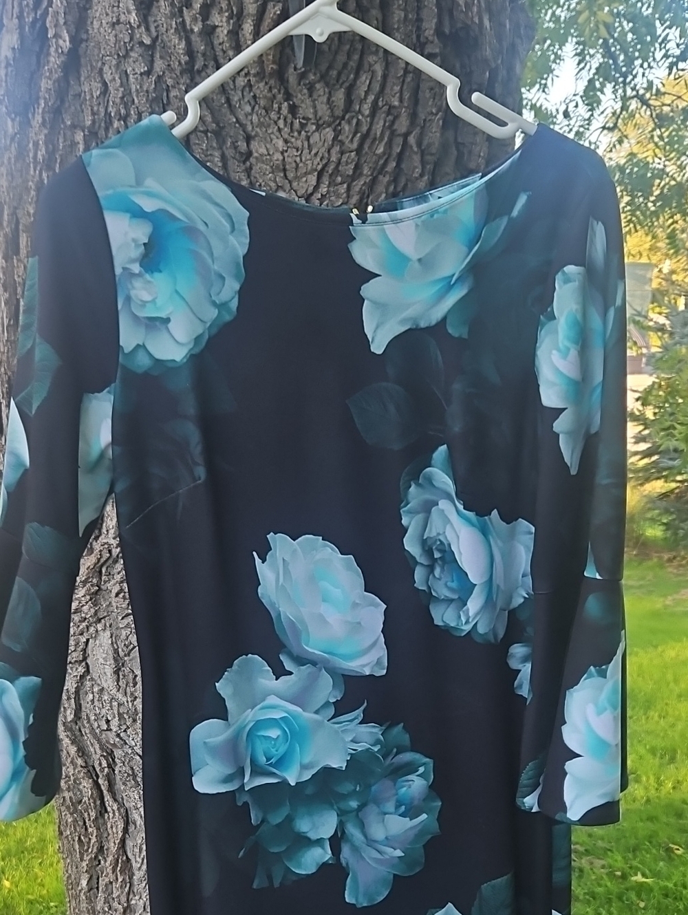 Calvin Klein Floral Scoop-Neck Midi Dress in Teal Blue, Size 10, Pristine